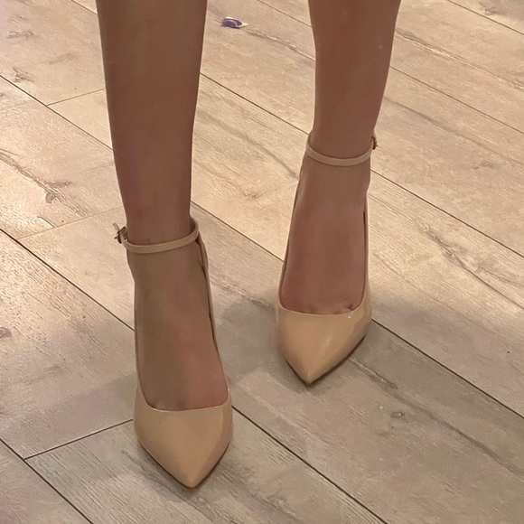 Ankle strap heels - Picture 7 of 8